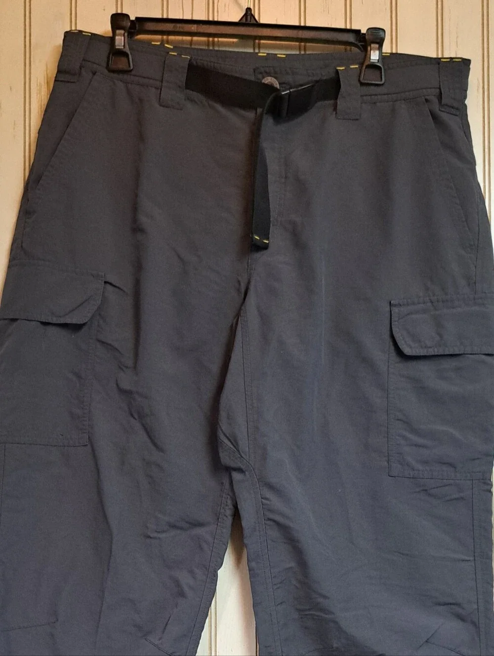 Mens Eddie Bauer Travex Cargo Pants Gray Hiking  Outdoor Nature Nylon Sz 36x32